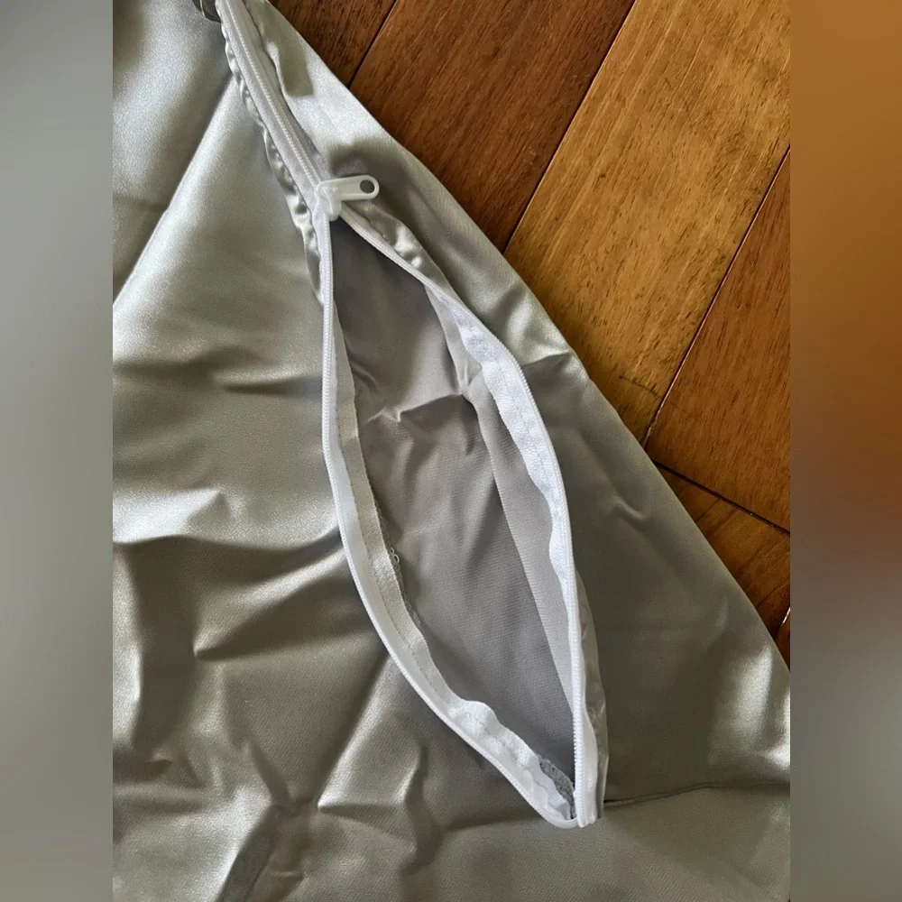 Maternity pillow case Satin grey